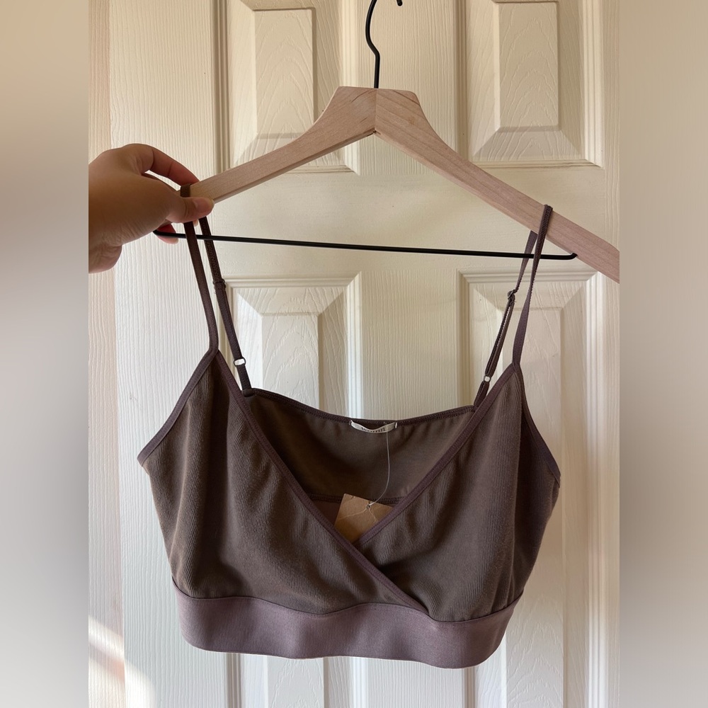 Womn Gene Bralette in latte, size L. NWT